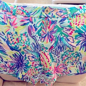 Lilly Pulitzer 5” Callahan Shorts - Size 12